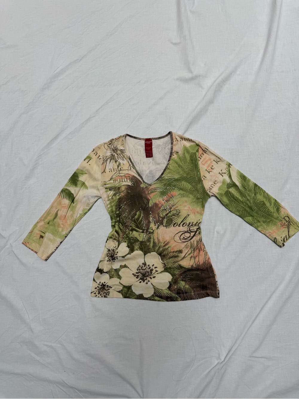 2000s V-Neck Tropical Floral Long Sleeve Top in Green and Cream